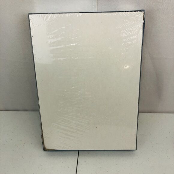 "NIGHT EYES" GREY WOLF 550 PIECE JIGSAW PUZZLE - BY MASTER PIECES (18x24 ) NEW - Picture 5 of 9